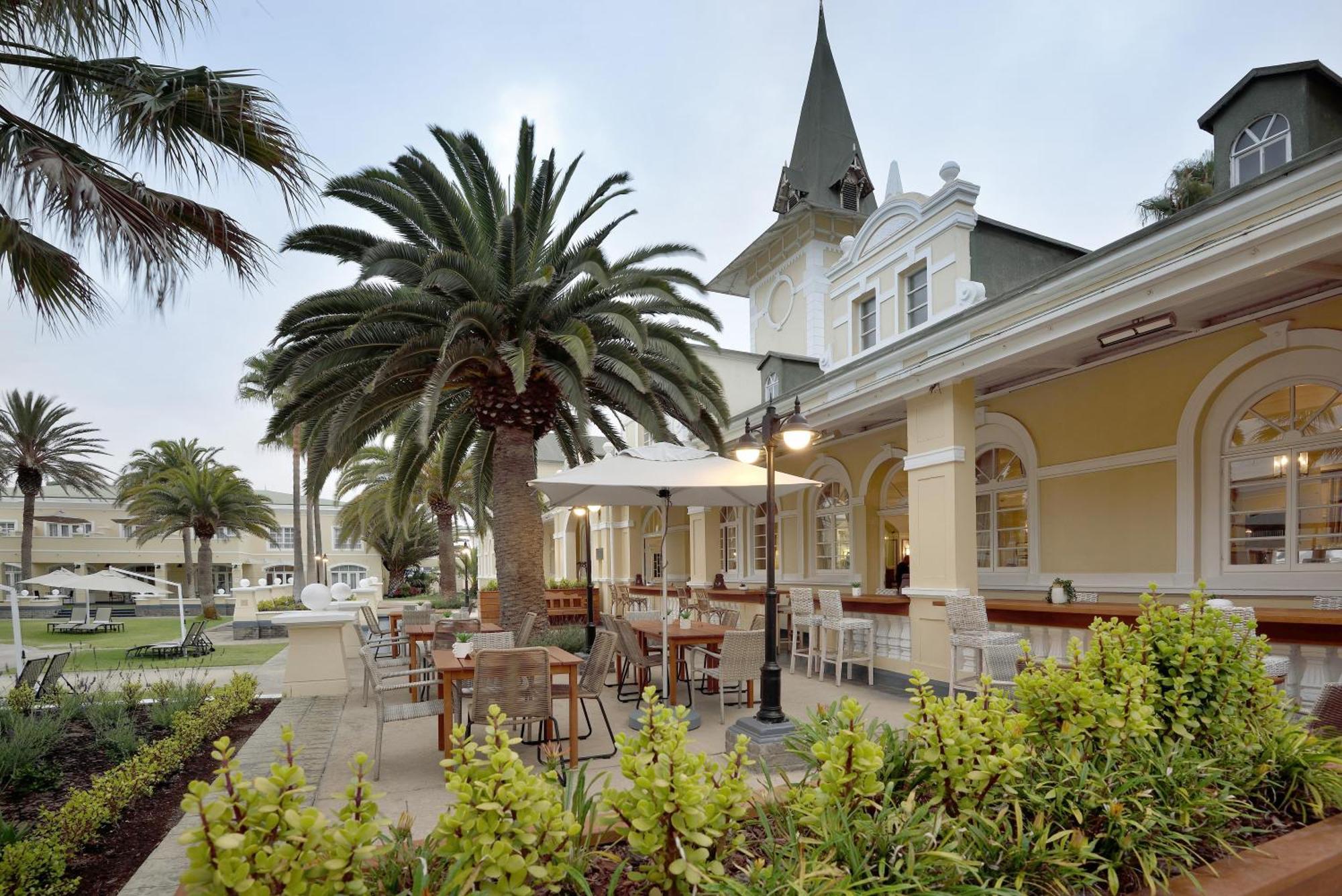Swakopmund Hotel & Entertainment Centre Exterior photo